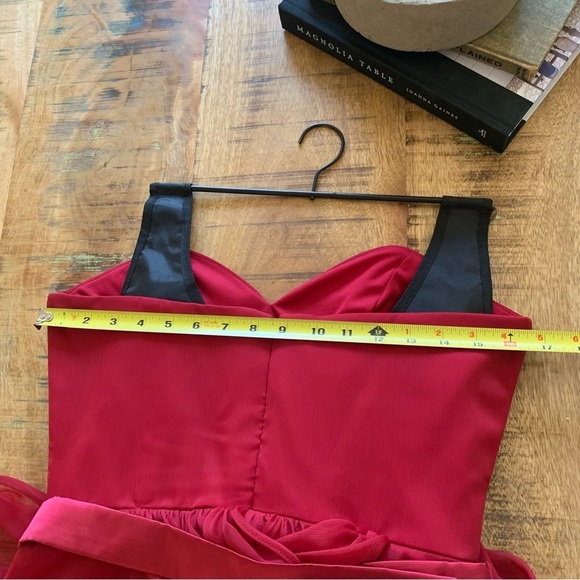 Lela Rose Sleeveless V Neck Short Bridesmaid Flame Dress by Dessy Size 10 - Picture 9 of 16